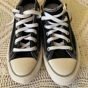 Converse Sneakers